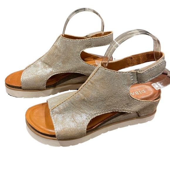 Diba True Women's Silver Sandals - Picture 3 of 14